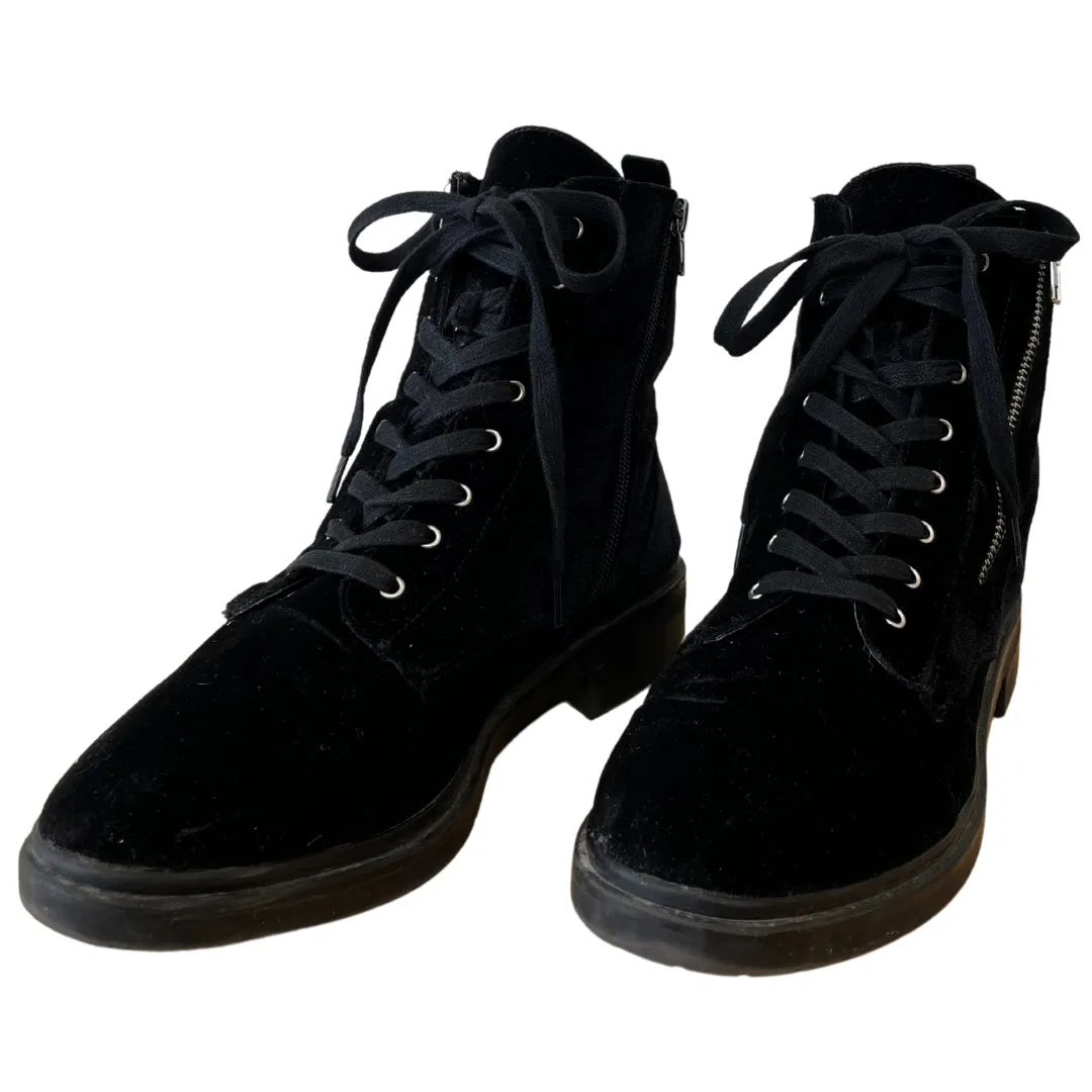 velvet combat boots - size US 11