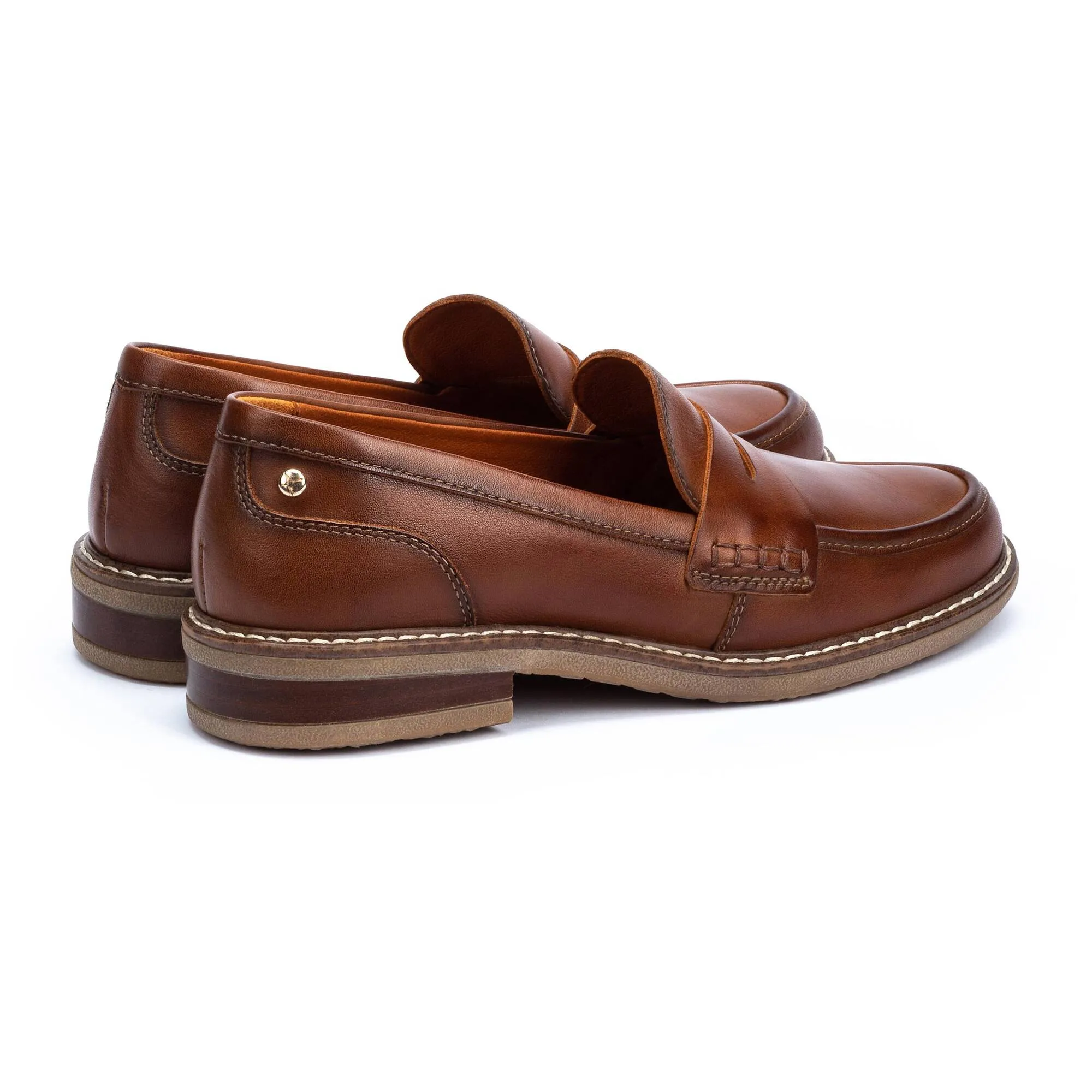 Women's Pikolinos Aldaya Loafers Color: Cuero